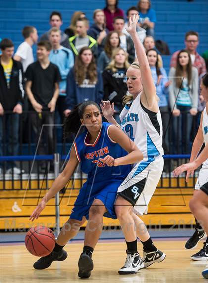 Thumbnail 3 in Sky View vs. Timpview (UHSAA 4A Semifinal) photogallery.
