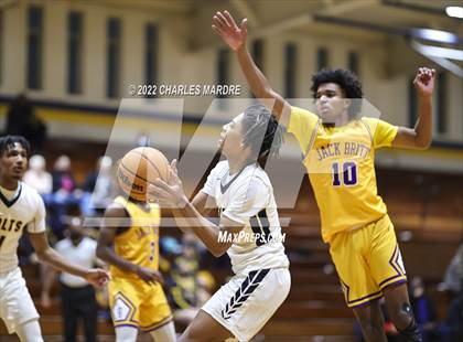 Thumbnail 1 in Jack Britt @ Cape Fear photogallery.