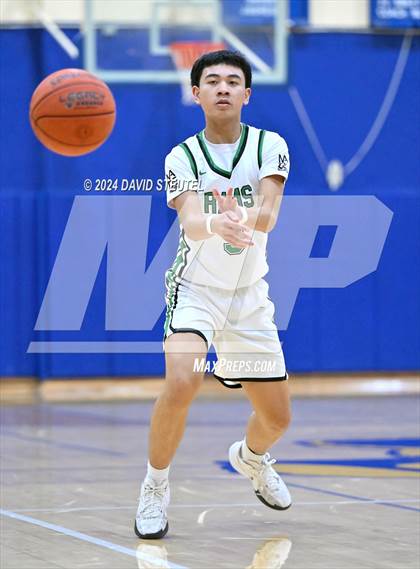 Thumbnail 2 in Live Oak vs. Dixon (Pierce Invitational) photogallery.