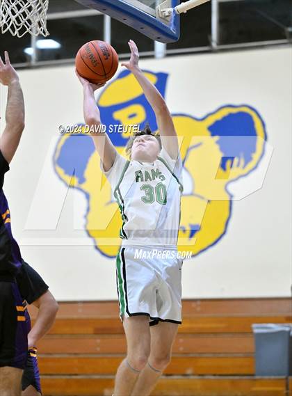 Thumbnail 2 in Live Oak vs. Dixon (Pierce Invitational) photogallery.