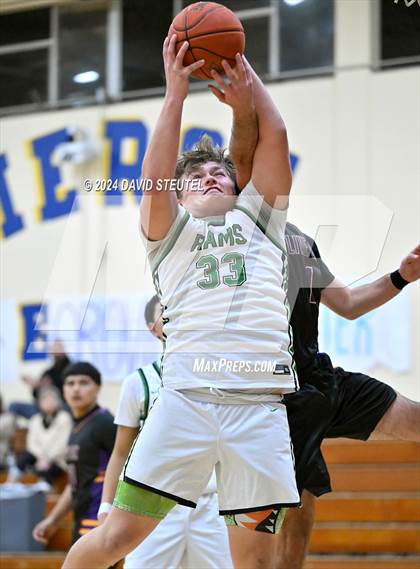 Thumbnail 3 in Live Oak vs. Dixon (Pierce Invitational) photogallery.