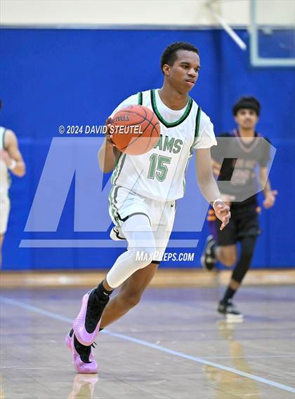 Thumbnail 2 in Live Oak vs. Dixon (Pierce Invitational) photogallery.