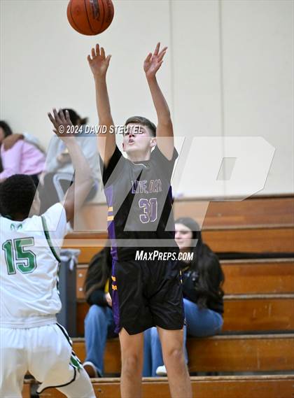 Thumbnail 1 in Live Oak vs. Dixon (Pierce Invitational) photogallery.