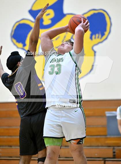 Thumbnail 3 in Live Oak vs. Dixon (Pierce Invitational) photogallery.