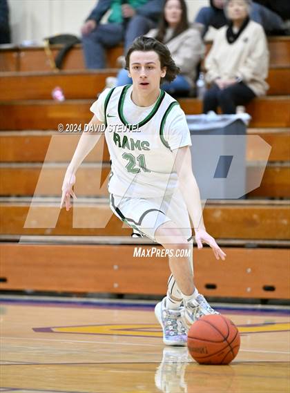 Thumbnail 2 in Live Oak vs. Dixon (Pierce Invitational) photogallery.