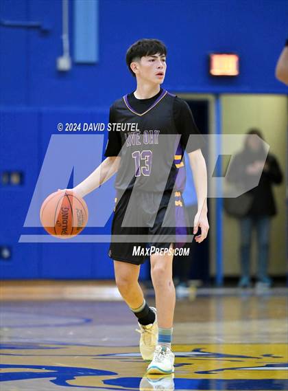 Thumbnail 1 in Live Oak vs. Dixon (Pierce Invitational) photogallery.