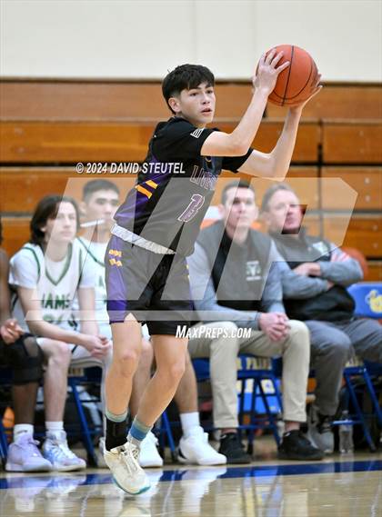 Thumbnail 1 in Live Oak vs. Dixon (Pierce Invitational) photogallery.