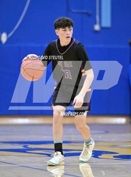 Thumbnail 2 in Live Oak vs. Dixon (Pierce Invitational) photogallery.