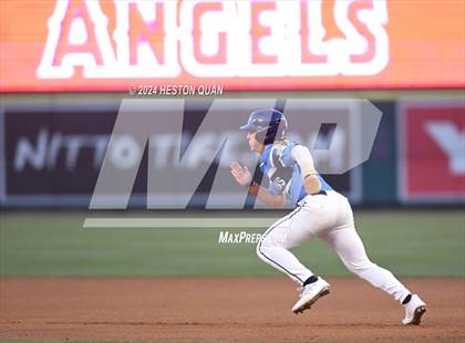 Thumbnail 1 in Mayfair vs. Calvary Chapel (Halo Classic) photogallery.