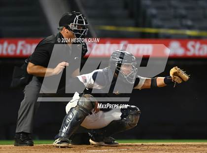 Thumbnail 2 in Mayfair vs. Calvary Chapel (Halo Classic) photogallery.