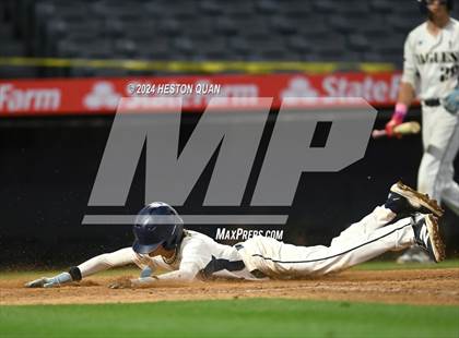 Thumbnail 3 in Mayfair vs. Calvary Chapel (Halo Classic) photogallery.