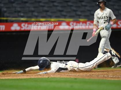 Thumbnail 2 in Mayfair vs. Calvary Chapel (Halo Classic) photogallery.