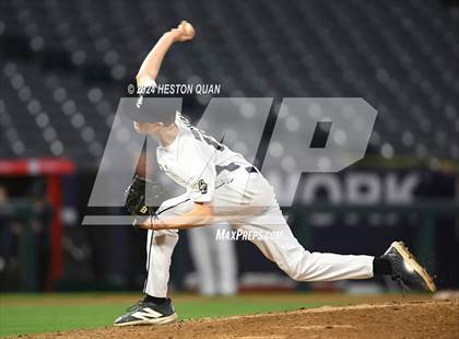 Thumbnail 3 in Mayfair vs. Calvary Chapel (Halo Classic) photogallery.