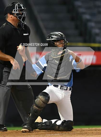 Thumbnail 3 in Mayfair vs. Calvary Chapel (Halo Classic) photogallery.