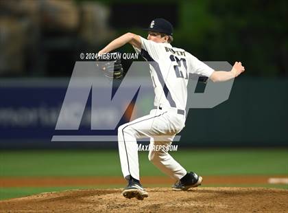 Thumbnail 3 in Mayfair vs. Calvary Chapel (Halo Classic) photogallery.