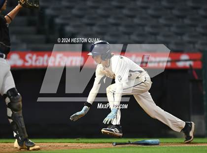 Thumbnail 1 in Mayfair vs. Calvary Chapel (Halo Classic) photogallery.
