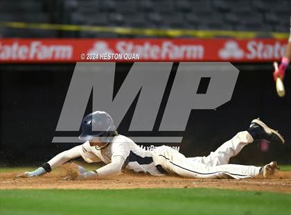 Thumbnail 1 in Mayfair vs. Calvary Chapel (Halo Classic) photogallery.