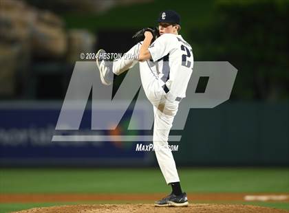 Thumbnail 1 in Mayfair vs. Calvary Chapel (Halo Classic) photogallery.
