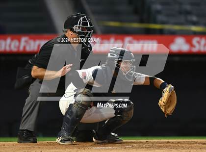Thumbnail 1 in Mayfair vs. Calvary Chapel (Halo Classic) photogallery.