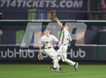 Thumbnail 1 in Mayfair vs. Calvary Chapel (Halo Classic) photogallery.