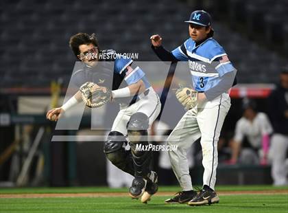 Thumbnail 1 in Mayfair vs. Calvary Chapel (Halo Classic) photogallery.
