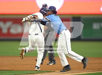 Thumbnail 3 in Mayfair vs. Calvary Chapel (Halo Classic) photogallery.