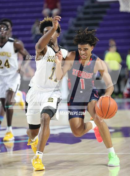 Thumbnail 3 in Archbishop Stepinac vs. Scotlandville (City of Palms Classic) photogallery.