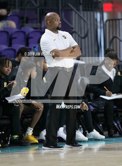 Thumbnail 2 in Archbishop Stepinac vs. Scotlandville (City of Palms Classic) photogallery.