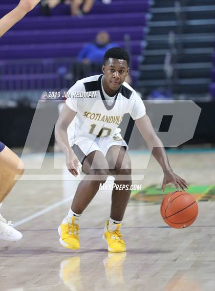 Thumbnail 2 in Archbishop Stepinac vs. Scotlandville (City of Palms Classic) photogallery.