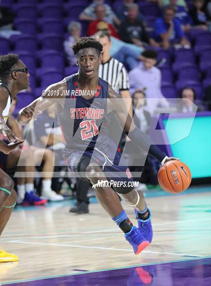 Thumbnail 1 in Archbishop Stepinac vs. Scotlandville (City of Palms Classic) photogallery.