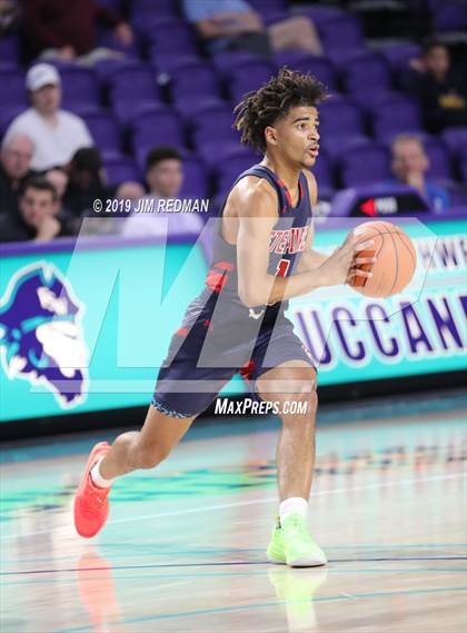 Thumbnail 3 in Archbishop Stepinac vs. Scotlandville (City of Palms Classic) photogallery.