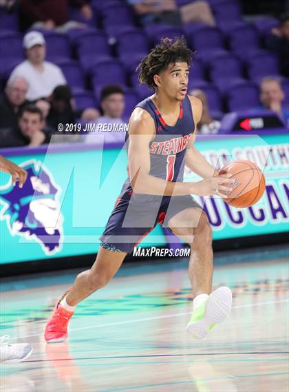 Thumbnail 2 in Archbishop Stepinac vs. Scotlandville (City of Palms Classic) photogallery.
