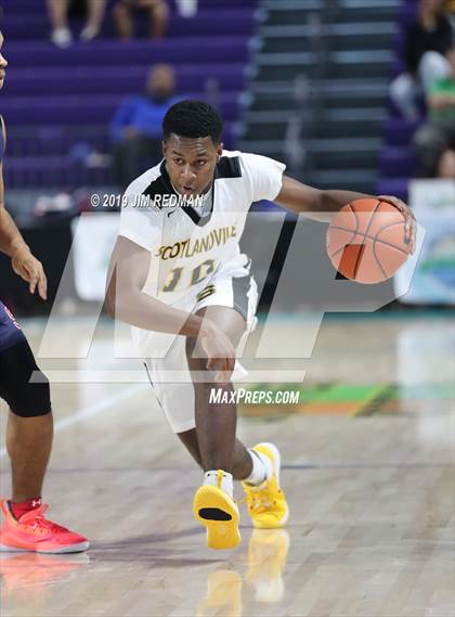 Thumbnail 3 in Archbishop Stepinac vs. Scotlandville (City of Palms Classic) photogallery.