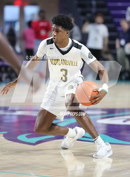 Thumbnail 1 in Archbishop Stepinac vs. Scotlandville (City of Palms Classic) photogallery.
