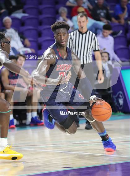 Thumbnail 2 in Archbishop Stepinac vs. Scotlandville (City of Palms Classic) photogallery.