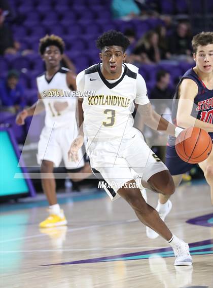 Thumbnail 2 in Archbishop Stepinac vs. Scotlandville (City of Palms Classic) photogallery.