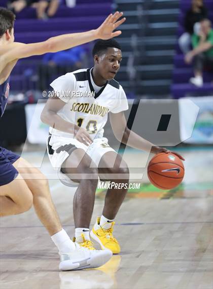 Thumbnail 1 in Archbishop Stepinac vs. Scotlandville (City of Palms Classic) photogallery.