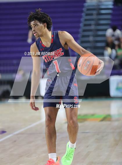 Thumbnail 1 in Archbishop Stepinac vs. Scotlandville (City of Palms Classic) photogallery.