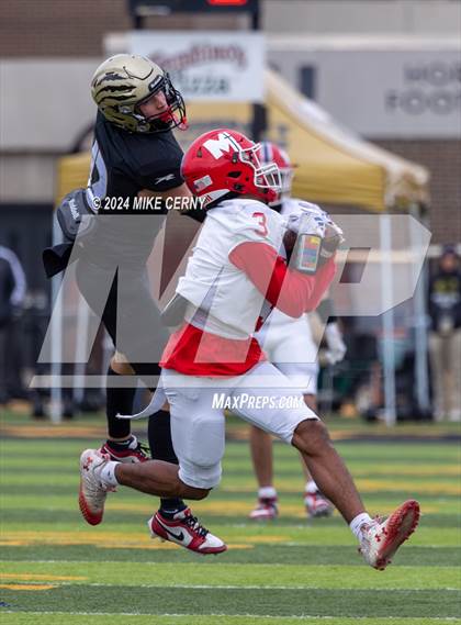 Thumbnail 1 in Bishop Miege vs. Andover Central (KSHSAA 4A Final) photogallery.