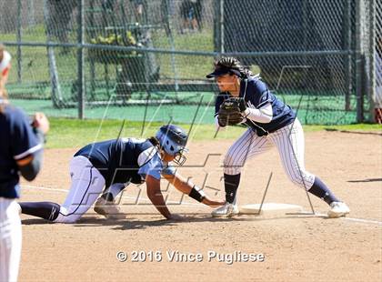 Thumbnail 1 in Chatsworth @ Saugus photogallery.