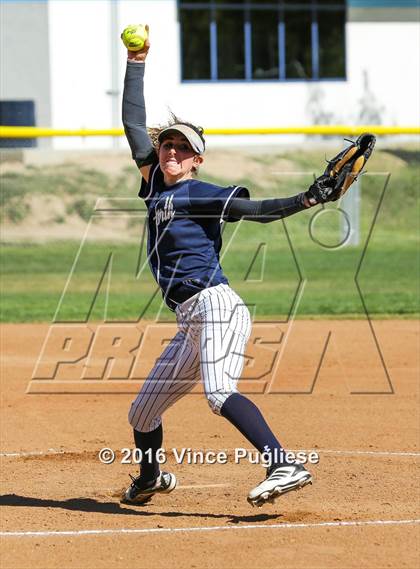 Thumbnail 3 in Chatsworth @ Saugus photogallery.