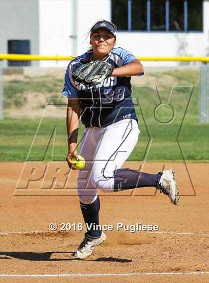 Thumbnail 2 in Chatsworth @ Saugus photogallery.