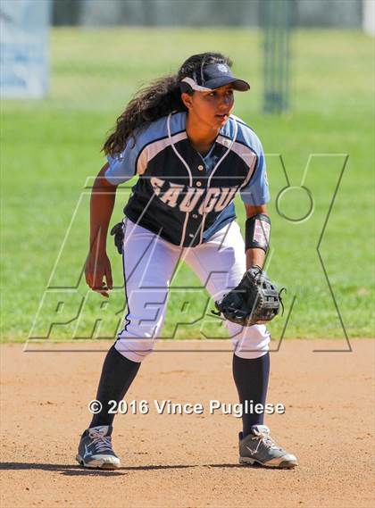 Thumbnail 2 in Chatsworth @ Saugus photogallery.