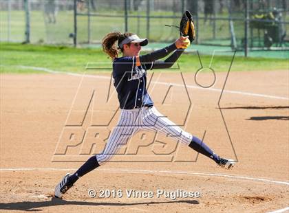 Thumbnail 2 in Chatsworth @ Saugus photogallery.