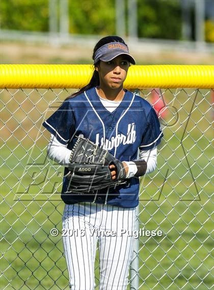 Thumbnail 1 in Chatsworth @ Saugus photogallery.