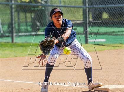 Thumbnail 2 in Chatsworth @ Saugus photogallery.