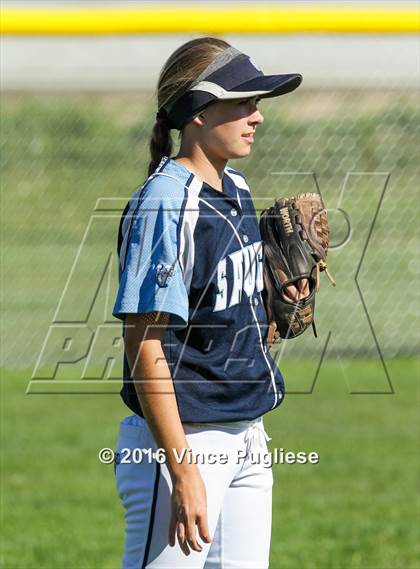 Thumbnail 2 in Chatsworth @ Saugus photogallery.
