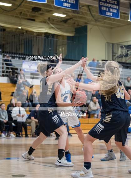 Thumbnail 3 in Highlands Ranch vs. Legacy (CHSAA 5A Sweet 16) photogallery.