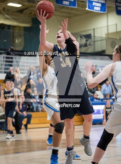 Thumbnail 2 in Highlands Ranch vs. Legacy (CHSAA 5A Sweet 16) photogallery.
