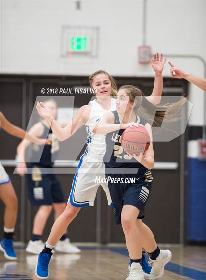 Thumbnail 1 in Highlands Ranch vs. Legacy (CHSAA 5A Sweet 16) photogallery.